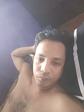 Snapshot of hotcumboi69 chatting on 16, 7, 2026 hotcumboi69 online show from 16, 7, 2026