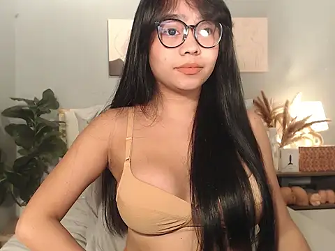 HotAsianGabby69 online show from 10, 7, 2026