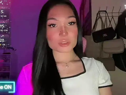 Snapshot of Makeamesswithjenieyang chatting on 1, 3, 2026 Makeamesswithjenieyang online show from 1, 3, 2026