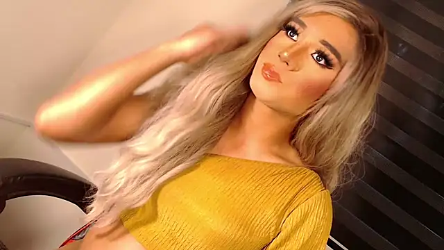 SissifyMeNow online show from 2, 11, 2025