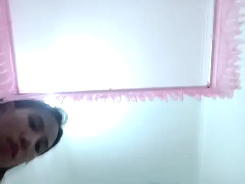 Snapshot of Sully990 chatting on 16, 10, 2025 Sully990 online show from 16, 10, 2025