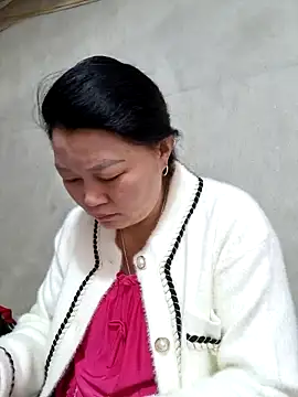 yoowwmr online show from 24, 11, 2025