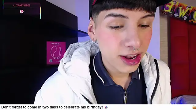 Ezra Storm online show from 9, 10, 2025