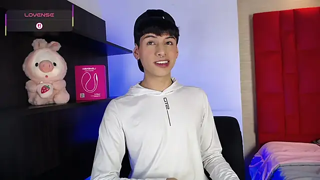 Ezra Storm online show from 24, 10, 2025