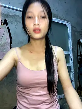 Snapshot of vyvy777 chatting on 12, 9, 2025 vyvy777 online show from 12, 9, 2025