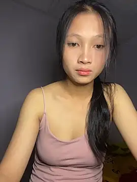 Snapshot of vyvy777 chatting on 31, 10, 2025 vyvy777 online show from 31, 10, 2025