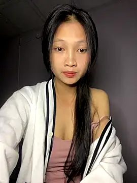 Snapshot of vyvy777 chatting on 1, 11, 2025 vyvy777 online show from 1, 11, 2025