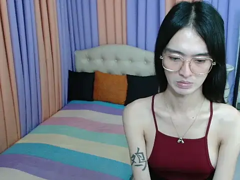 XxTsUncutAskaxX online show from 13, 12, 2025