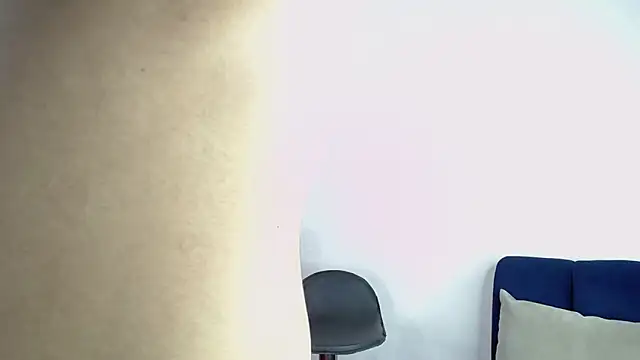 aleja spearsx online show from 8, 11, 2025