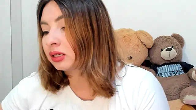 Snapshot of ADHARAMILLER__1111 chatting on 17, 9, 2025 ADHARAMILLER 1111 online show from 17, 9, 2025