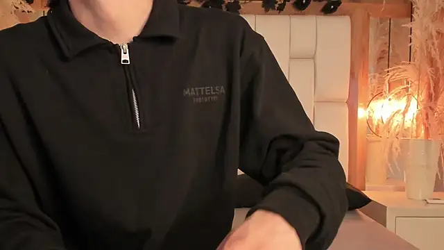 Daphne And Roger online show from 10, 1, 2026