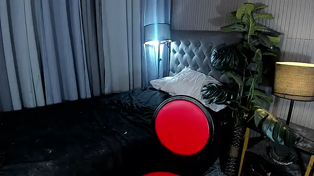 Snapshot of HugeCocoCock chatting on 15, 7, 2026 HugeCocoCock online show from 15, 7, 2026