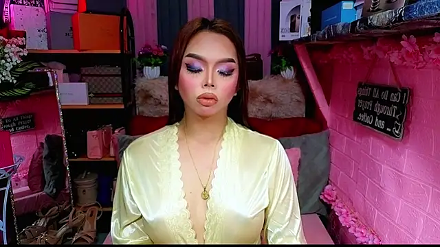 MoniqueCeleste online show from 21, 11, 2025