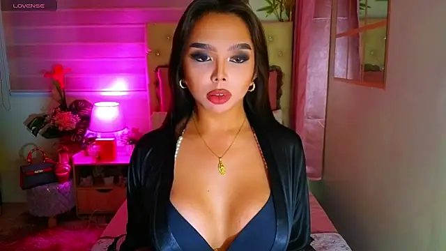 MoniqueCeleste online show from 19, 6, 2026