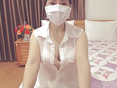 Snapshot of ruby_8x chatting on 8, 10, 2025 ruby 8x online show from 8, 10, 2025