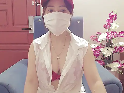 Snapshot of ruby_8x chatting on 1, 11, 2025 ruby 8x online show from 1, 11, 2025