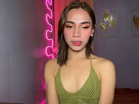 Lovelynikki03 online show from 11, 4, 2026