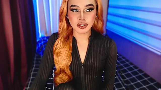 Snapshot of _tipsandchips chatting on 12, 11, 2025 tipsandchips online show from 12, 11, 2025