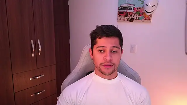 domsantiago  online show from 23, 11, 2025