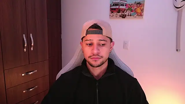 domsantiago  online show from 21, 12, 2025