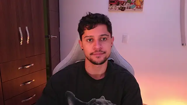 domsantiago  online show from 6, 1, 2026