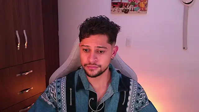 domsantiago  online show from 10, 1, 2026