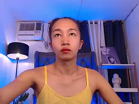 Snapshot of Sweet_kittyxx chatting on 12, 2, 2026 Sweet kittyxx online show from 12, 2, 2026