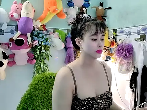 emgaixinhngoan online show from 16, 10, 2025