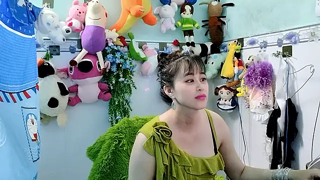 emgaixinhngoan online show from 21, 10, 2025