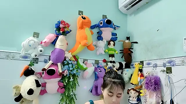 emgaixinhngoan online show from 28, 10, 2025