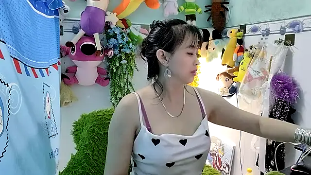 emgaixinhngoan online show from 19, 11, 2025