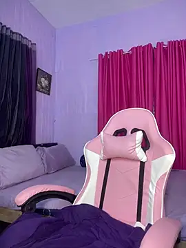 bigcock kylie1723 online show from 16, 2, 2026