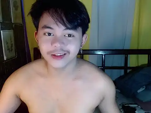 Snapshot of urguy_toshi chatting on 19, 7, 2026 urguy toshi online show from 19, 7, 2026