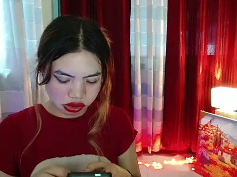 Snapshot of lover_girl143 chatting on 8, 2, 2026 lover girl143 online show from 8, 2, 2026