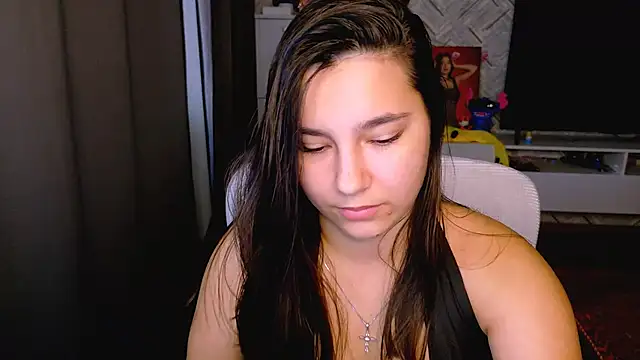 Snapshot of Arianna_Grend chatting on 8, 10, 2025 Arianna Grend online show from 8, 10, 2025