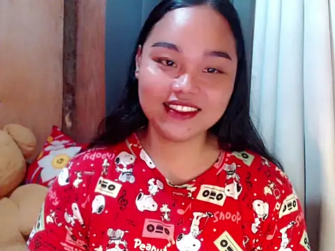 Snapshot of _Lylia chatting on 25, 11, 2025 Lylia online show from 25, 11, 2025