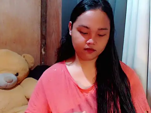 Snapshot of _Lylia chatting on 28, 11, 2025 Lylia online show from 28, 11, 2025