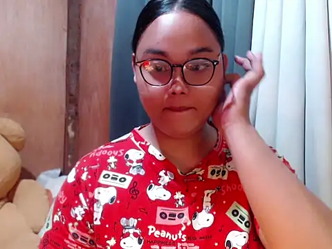 Snapshot of _Lylia chatting on 19, 12, 2025 Lylia online show from 19, 12, 2025