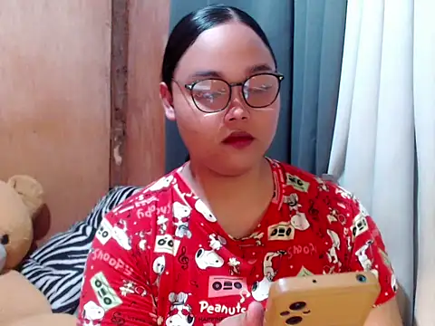 Snapshot of _Lylia chatting on 21, 12, 2025 Lylia online show from 21, 12, 2025