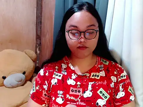 Snapshot of _Lylia chatting on 4, 2, 2026 Lylia online show from 4, 2, 2026