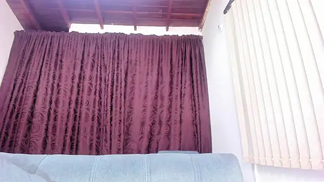 Snapshot of Dantzel_ chatting on 28, 10, 2025 Dantzel online show from 28, 10, 2025