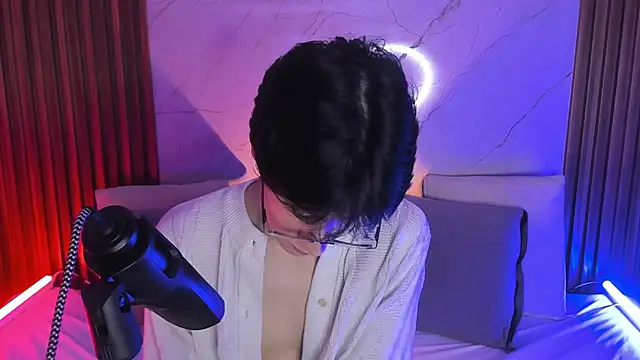 luixdust  online show from 26, 9, 2025