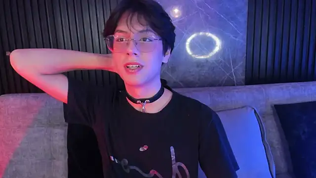 luixdust  online show from 29, 10, 2025