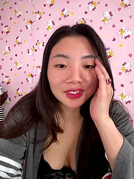 Snapshot of D2sweet chatting on 23, 11, 2025 D2sweet online show from 23, 11, 2025