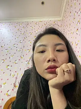 Snapshot of D2sweet chatting on 28, 11, 2025 D2sweet online show from 28, 11, 2025