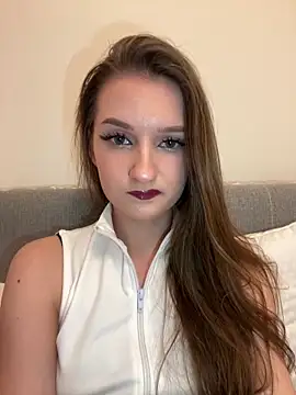 Snapshot of AdelinaEmber chatting on 30, 10, 2025 AdelinaEmber online show from 30, 10, 2025