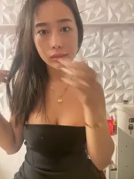 arianamartirez online show from 5, 10, 2025