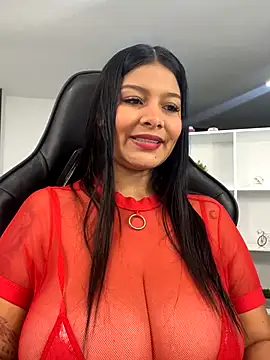 Snapshot of megan_bigboobs_ chatting on 19, 9, 2025 megan bigboobs online show from 19, 9, 2025