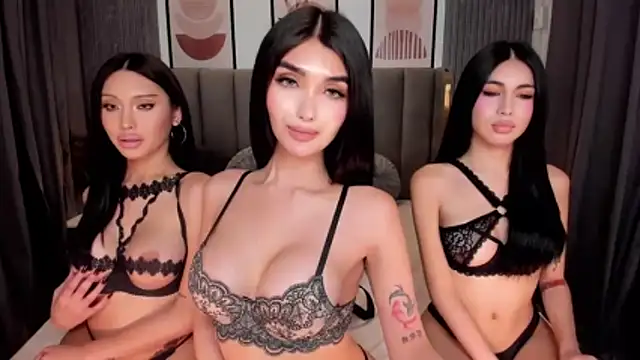 ScarletGreysonn online show from 4, 11, 2025