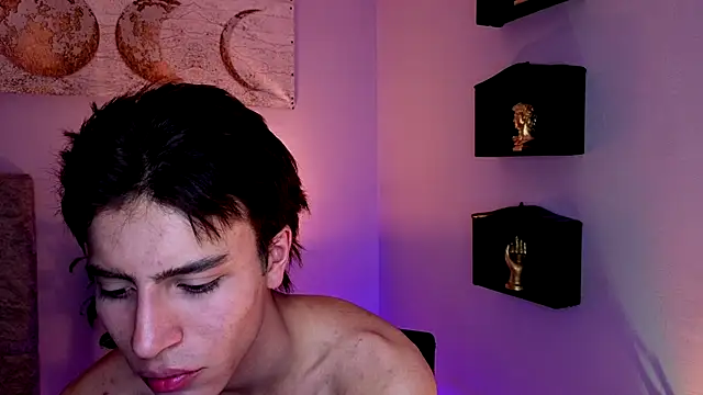 Christopher 77 online show from 9, 10, 2025